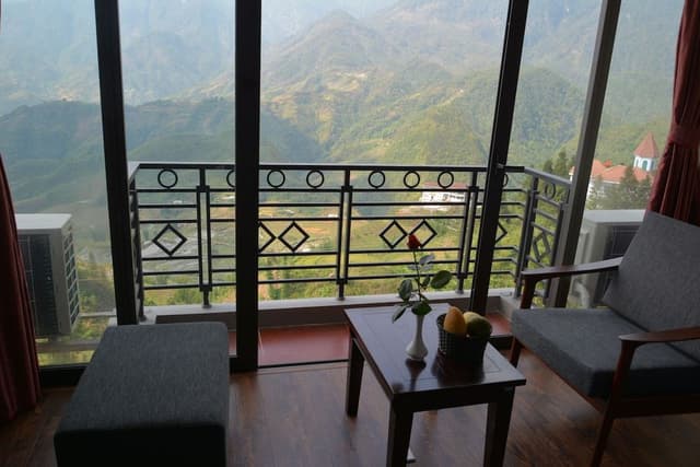Family Triple Room, Balcony, Valley View