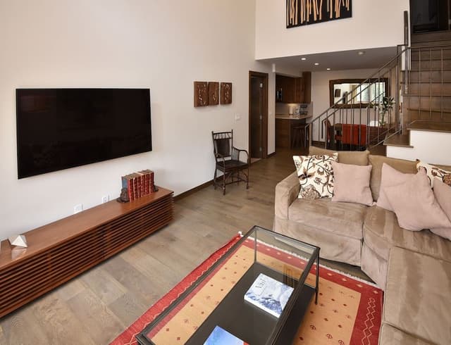 Condo, 3 Bedrooms
