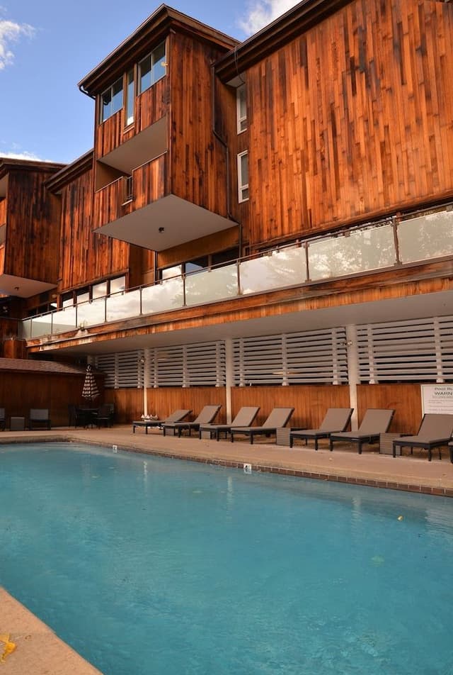 Condo, 3 Bedrooms