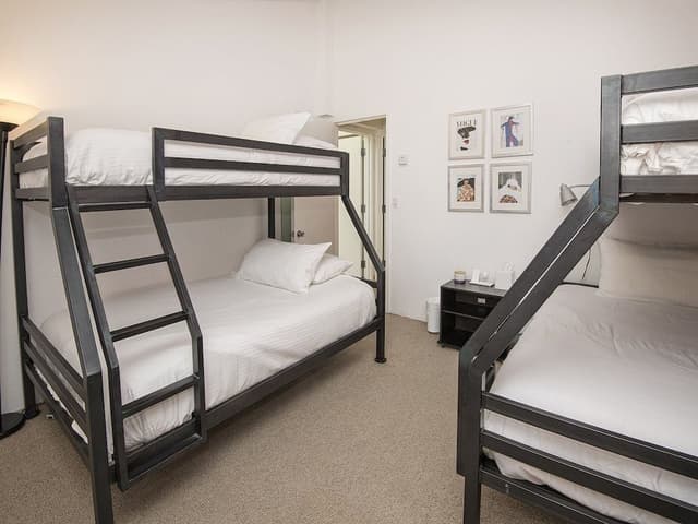 Condo (Lionshead Center)
