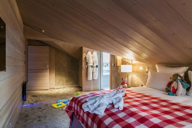 Apartment, 4 Bedrooms (Ruby)