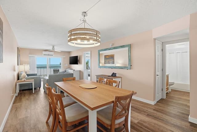Deluxe Condo, Balcony, Ocean View