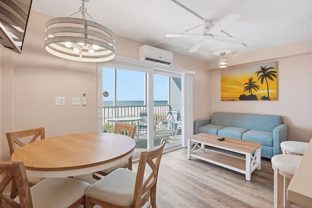 Deluxe Condo, Ocean View