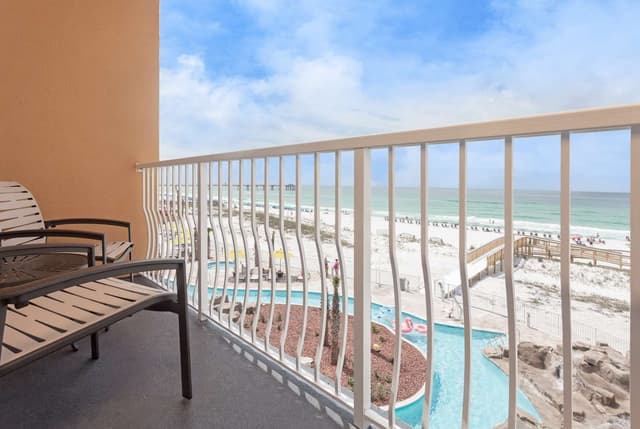 1 KING BALCONY GULF FRONT