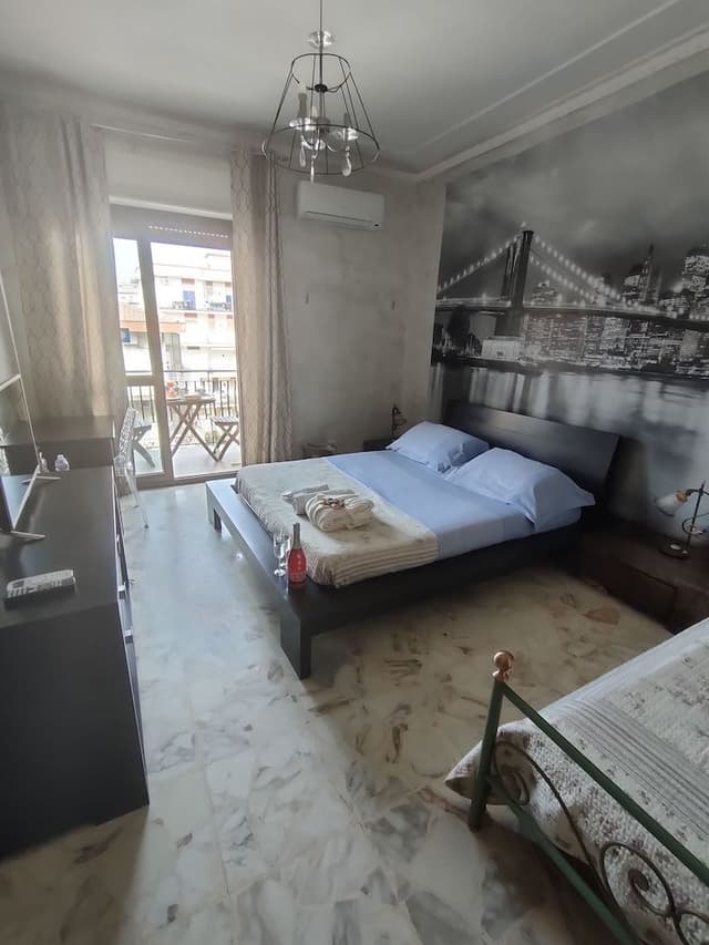 Triple Room (private bathroom not in room)