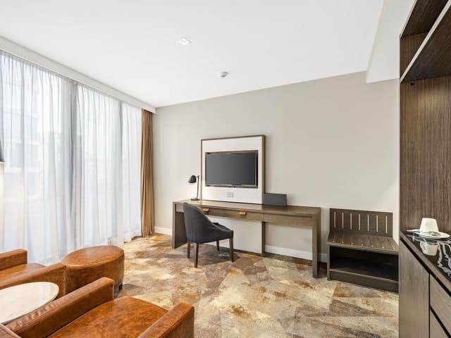 Peppers King Suite