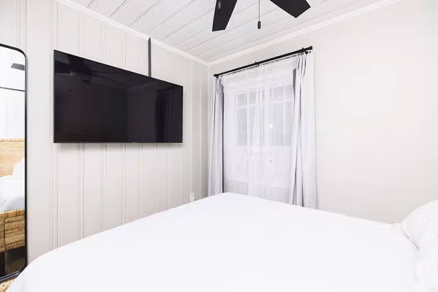 Comfort Suite, 1 Queen Bed with Sofa bed, Non Smoking, Kitchen