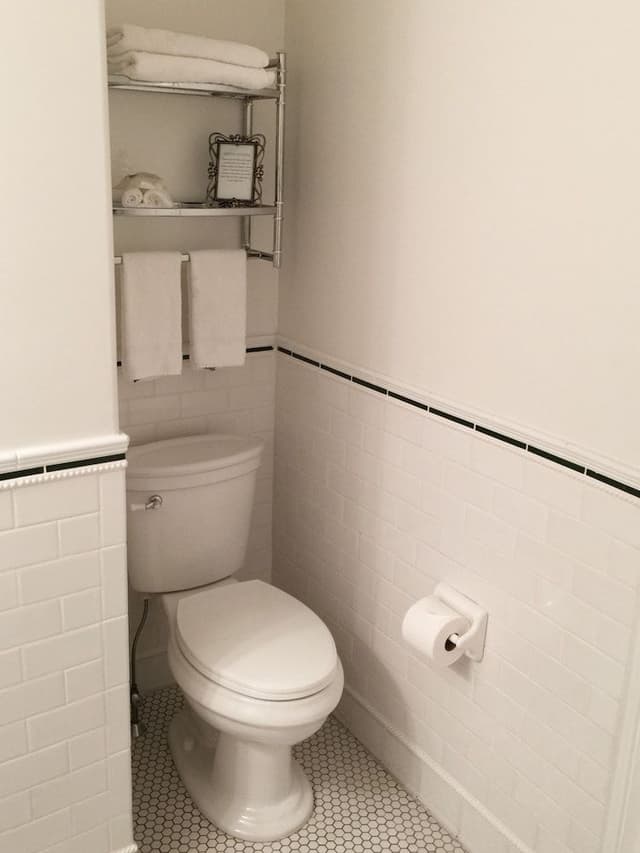 Glendale Petit, Deluxe Double, Park View, Private Bath, Bikes Included