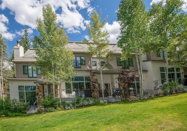 Condo, 3 Bedrooms