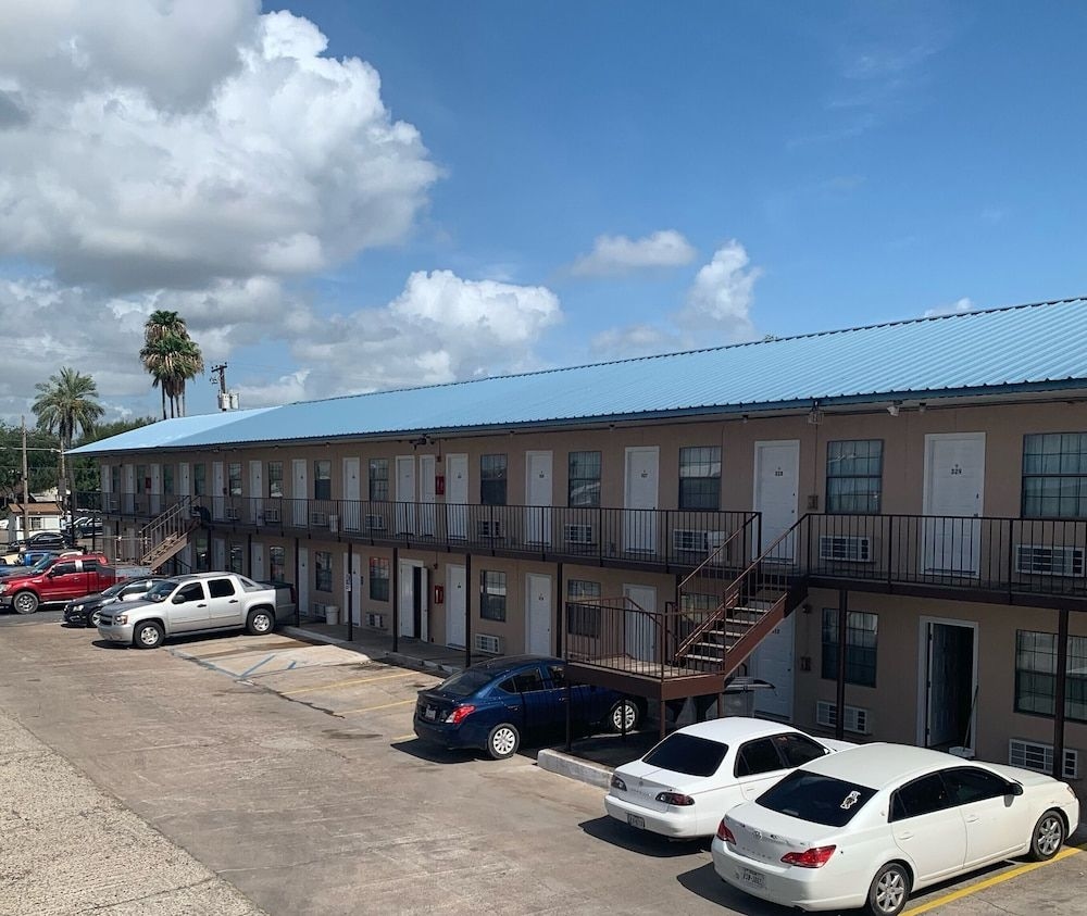 Loma Alta Motel1