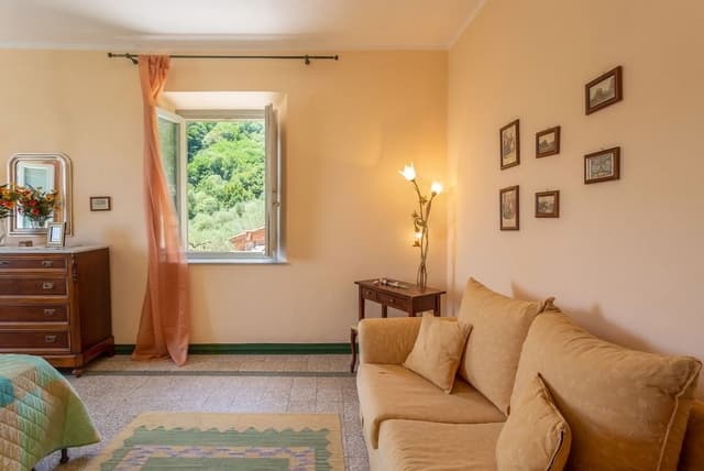 Senior Apartment, 4 Bedrooms