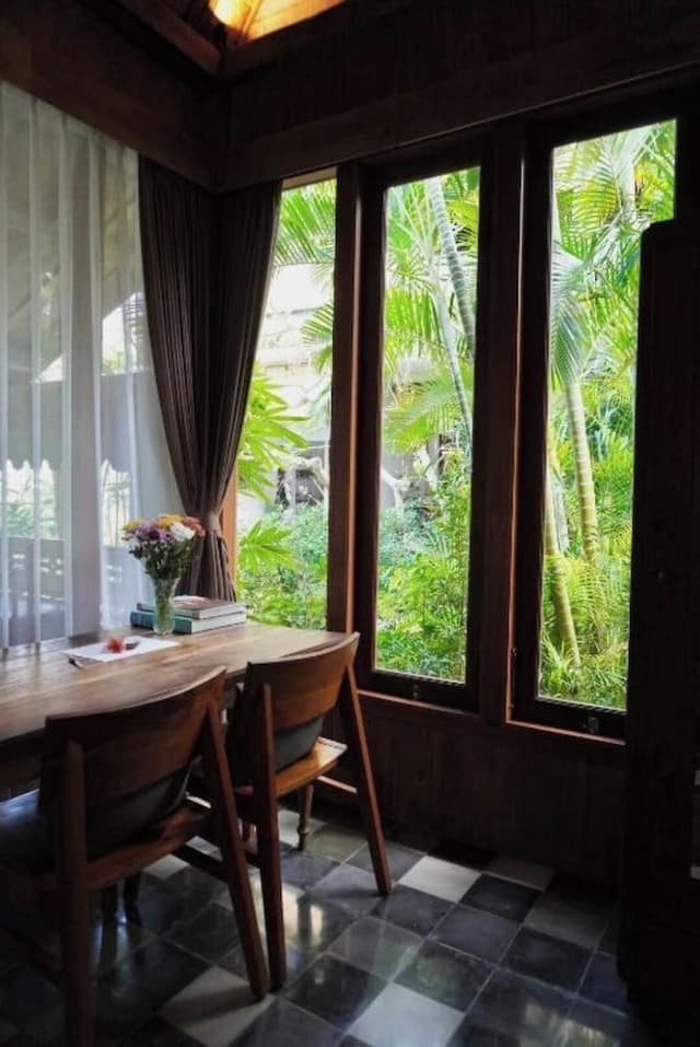 Comfort Bungalow, Garden View