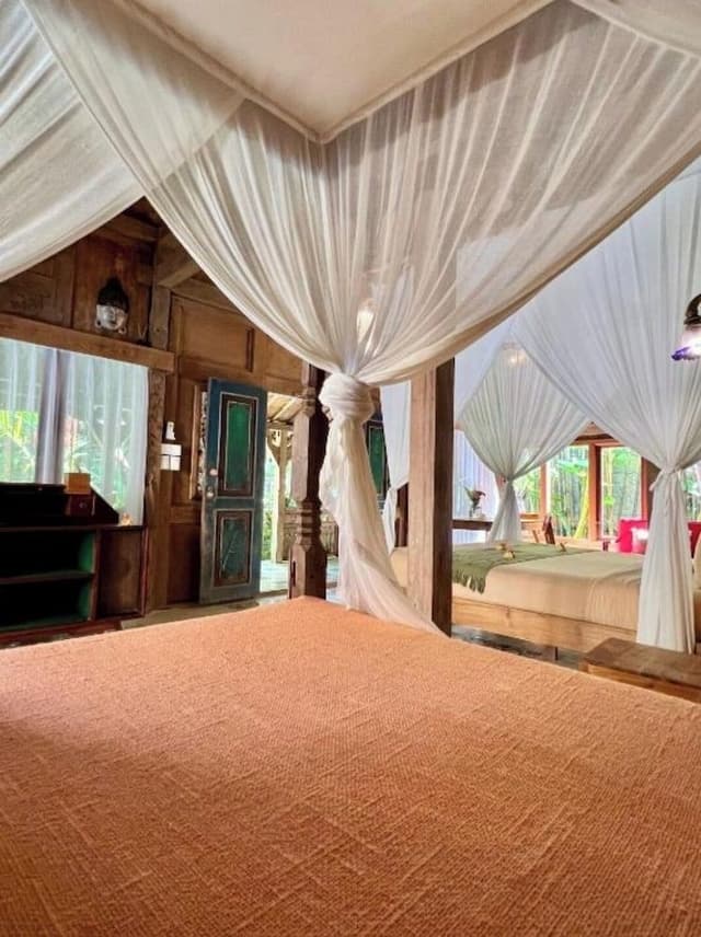 Comfort Bungalow, Garden View