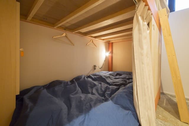 Shared Dormitory (Female Use Only)