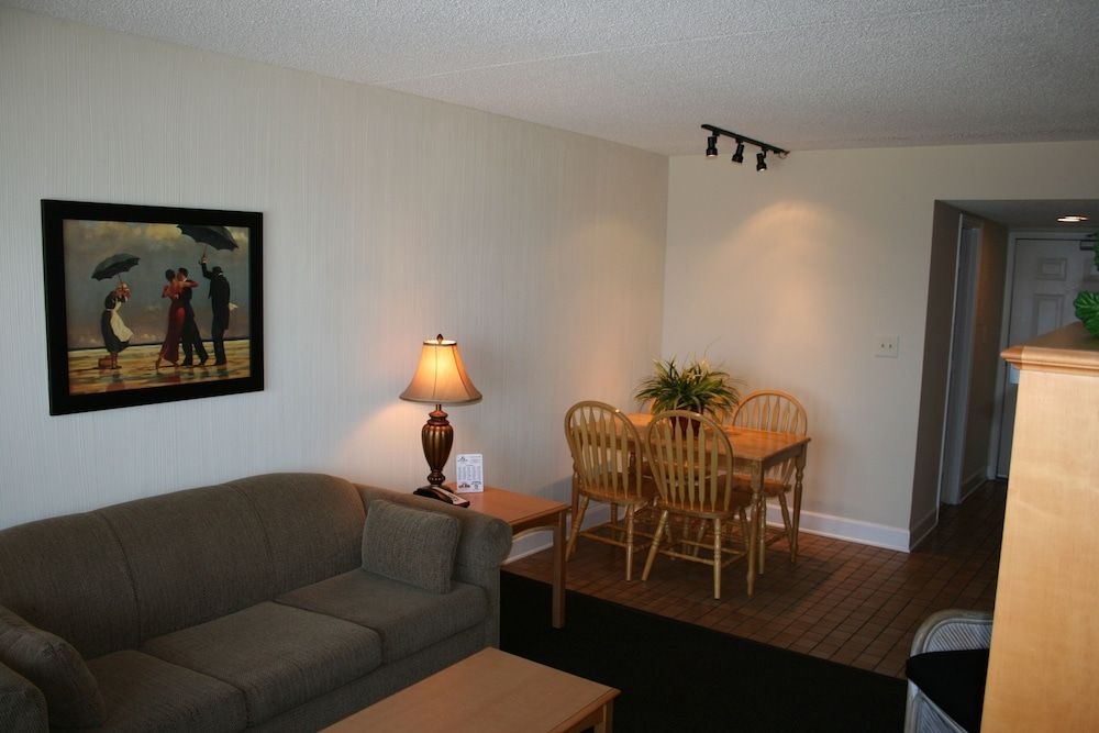Kingfisher Inn1