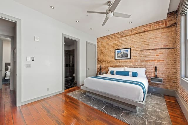 Exclusive Suite, 3 Bedrooms, Pool Access