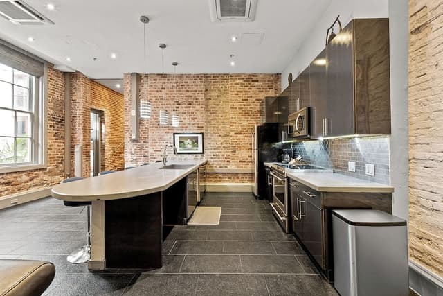 Elite Suite, 4 Bedrooms, Pool Access