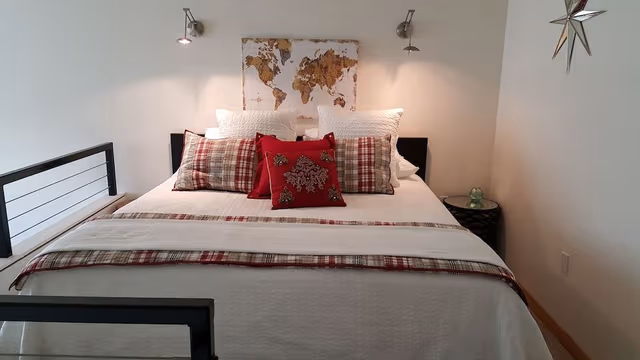 Executive Loft, 1 King Bed, Kitchen, City View