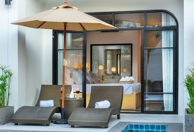 Deluxe Double Room, Pool Access