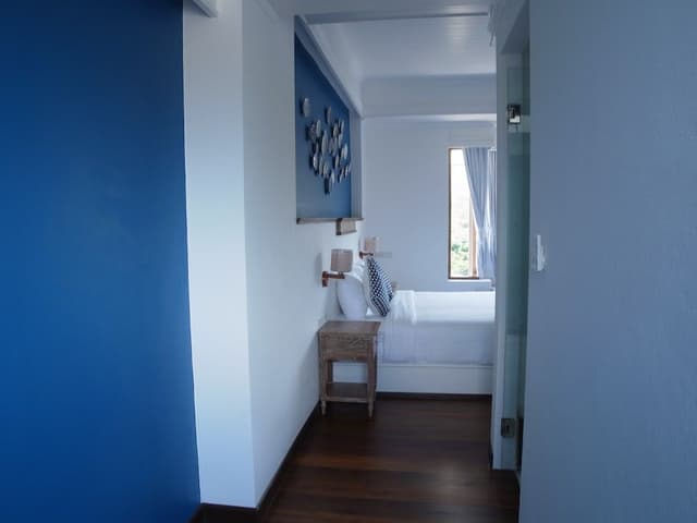 Deluxe Room (King Room)