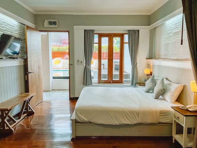Room, Pool Access (Cababa)