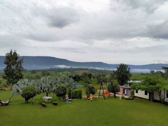 King Sky View Room