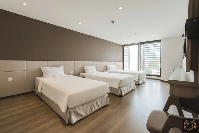 Premium Triple Room, Balcony, City View