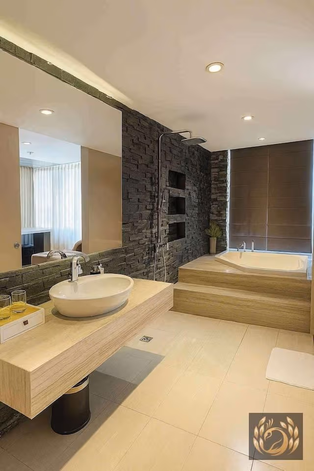 Family Room, Balcony