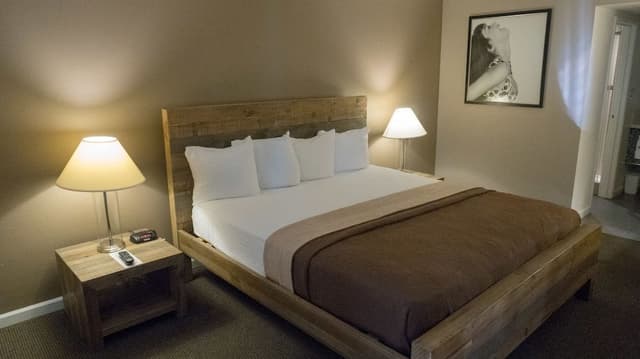 Deluxe Room, 1 King Bed