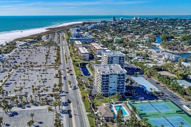 Condo (Our House At The Beach with Gulf View)