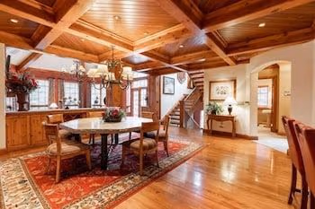 Townhome, 4 Bedrooms