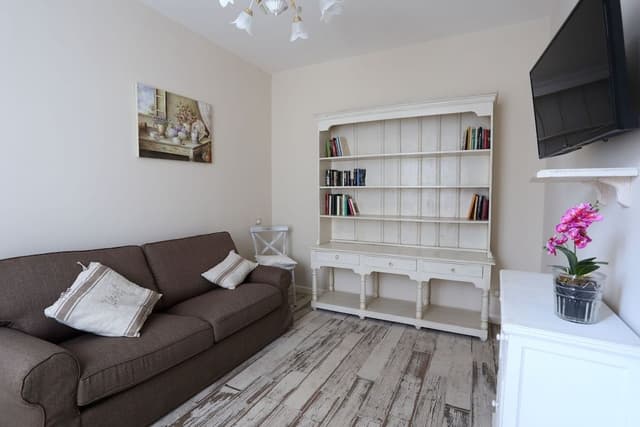 Standard Townhome, Terrace