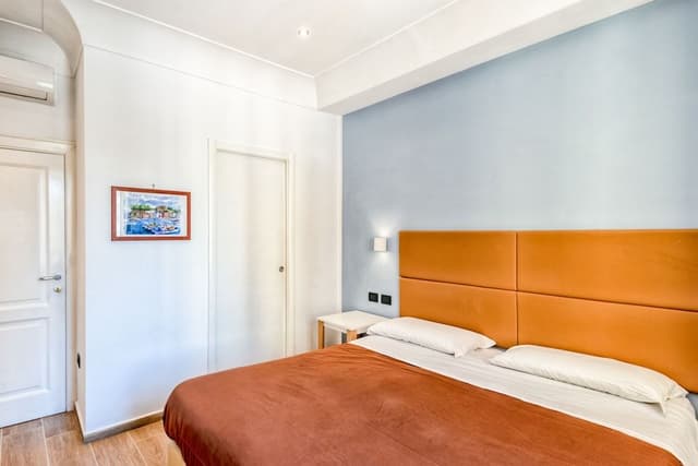 Standard Double or Twin Room, 1 King Bed