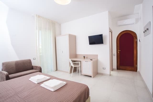 Deluxe Room, Balcony, Garden View