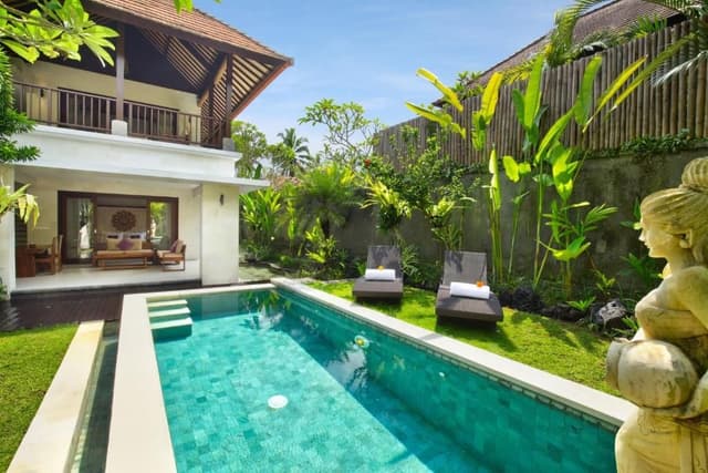 Two Bedroom Villa with Private Pool and Bathtub