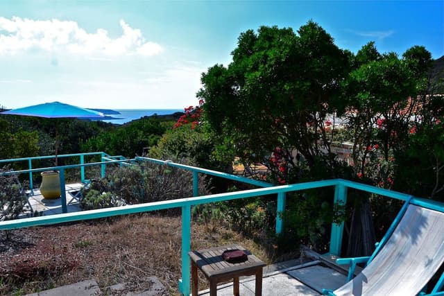 Family Suite, Non Smoking, Private Bathroom