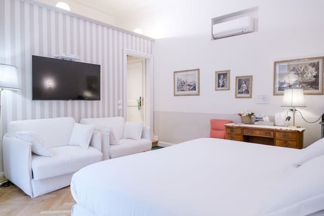 Junior Suite, Balcony