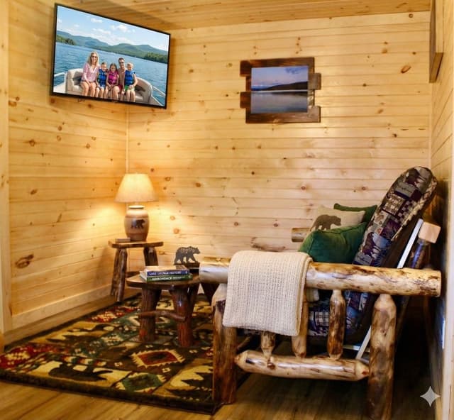 Signature Suite
