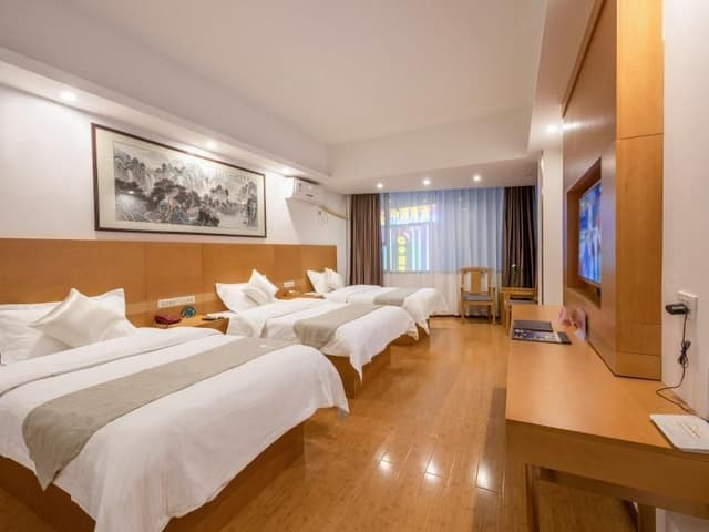 Twin Room with View
