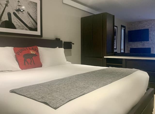 Studio, 1 Queen Bed with Sofa bed (Lift House Lodge, Close to Gondola, P)
