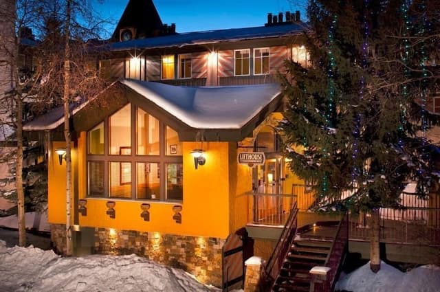 Studio, 1 Queen Bed with Sofa bed (Lift House Lodge, Pet Friendly Studio)