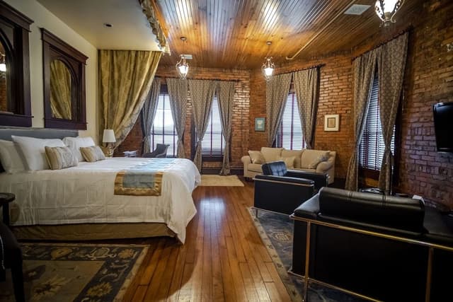 The Riley Suite