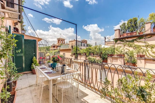 Superior Penthouse, 2 Bedrooms, City View