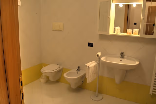 Classic Room, 2 Bedrooms, Garden View (Tripla)