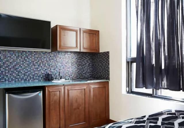 Exclusive Studio, 1 Double Bed (#302)