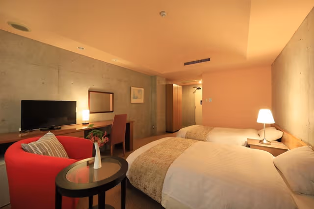 Standard Twin Room