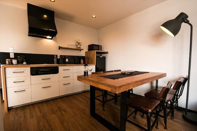 Standard Apartment, 3 Bedrooms, Non Smoking, Mountain View