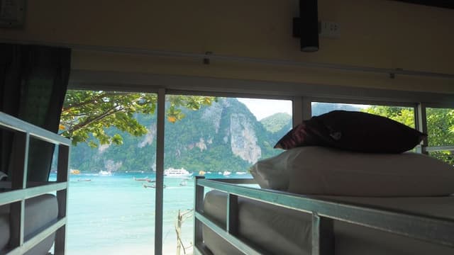 Bed in 6 Bed Female Dormitory room