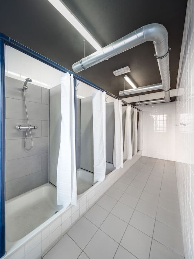 Shared Dormitory, Mixed Dorm