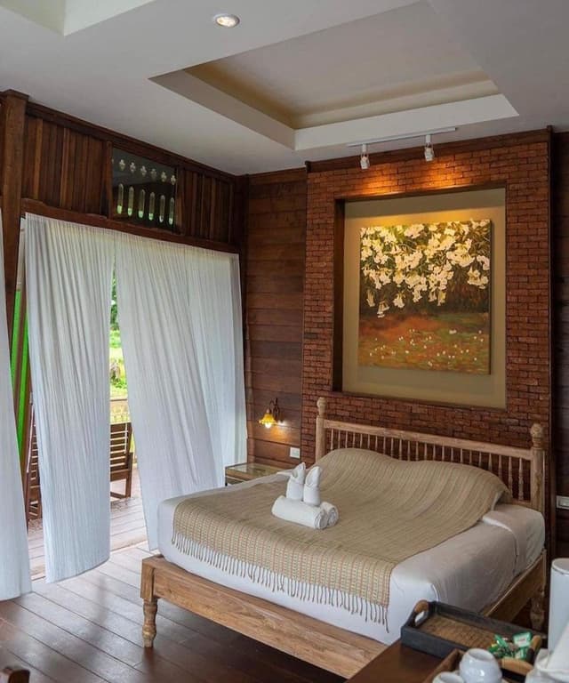2-Bedroom Superior Wooden House